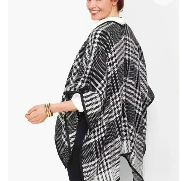 Talbots-Stadium Plaid Ruana - Picture 2 of 5